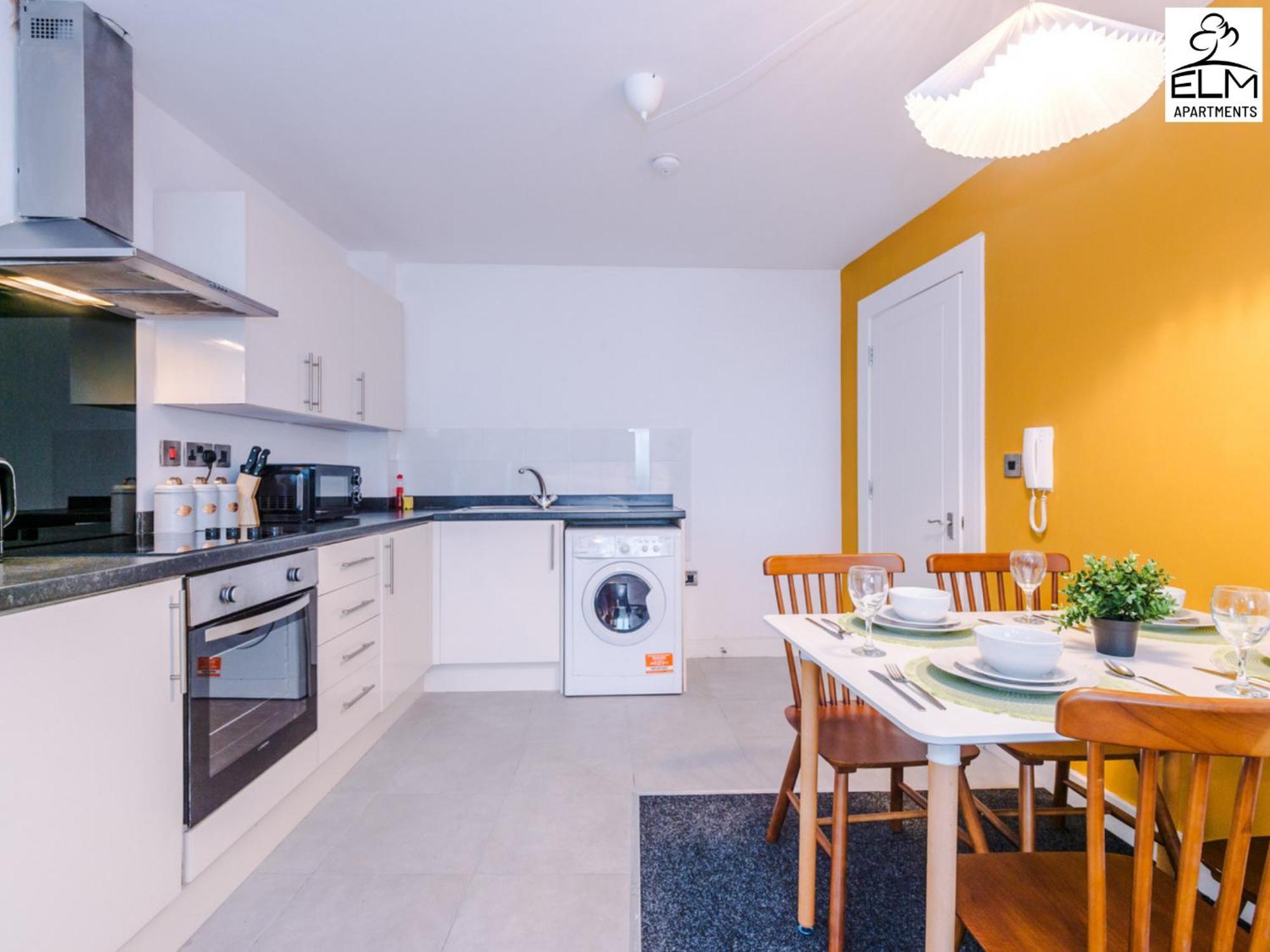 Elm Aparthotel , Collection Of Apartments Available Near Media City , Free Parking Manchester Eksteriør bilde